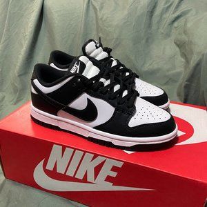 Women's nike sneakers